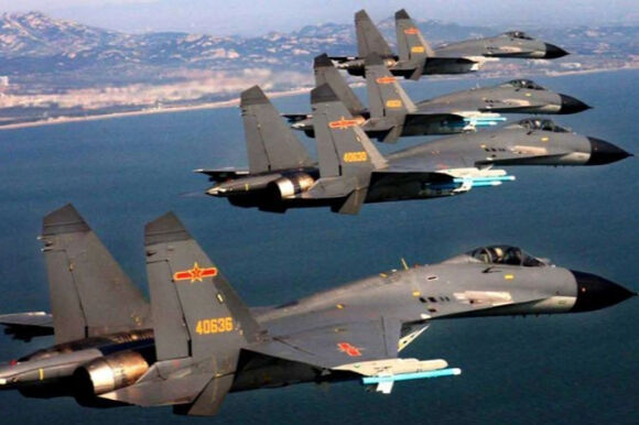 1 Trung Quoc Dieu Hang Loat May Bay Tau Chien Ap Sat Dai Loan