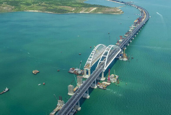 2 Ukraine Tang Cuong Tap Kich Hau Cu Gay Hon Loan Cho Quan Doi Nga