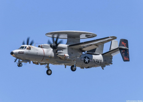 4 Nga Giat Minh Truoc Vien Canh Anh Cung Cap May Bay Awacs Cho Ukraine