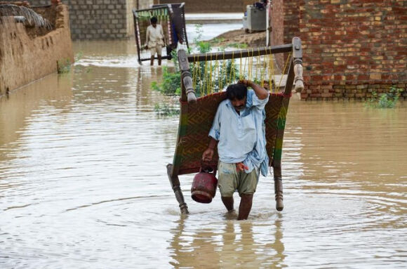 4 Hon 1000 Nguoi Chet Vi Lu Lut Lich Su Pakistan Cau Cuu The Gioi