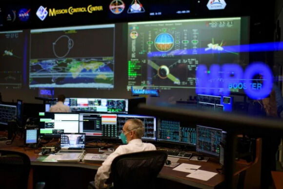 7 Ly Do Nasa Phai Huy Phong Ten Lua Manh Nhat Vao Phut Chot
