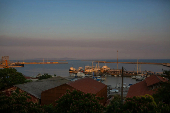 2 Cang Bo Hoang O Hy Lap Tro Thanh Diem Tap Ket Vu Khi My