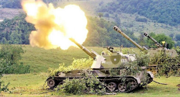 3 Phao Tu Hanh 2s3 Akatsiya Nga Bi Uav Tb 2 Ukraine Pha Huy Tai Kherson