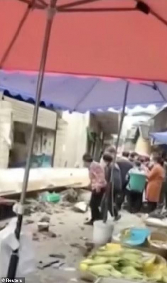 4 It Nhat 21 Nguoi Thiet Mang Trong Tran Dong Dat Tai Tu Xuyen Trung Quoc