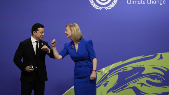 2 Thay Gi Khi Tan Thu Tuong Anh Dien Dam Voi Lanh Dao Nuoc Ngoai Dau Tien La Ong Zeleynsky