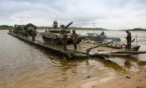 1 Ukraine Noi Da Danh Chim Sa Lan Cho Vu Khi Nga Tiep Vien Cho Kherson