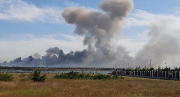 4 Tu Lenh Quan Doi Ukraine Xac Nhan Da Tan Cong Can Cu Quan Su Nga O Crimea