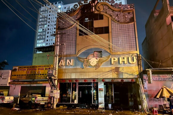 1 Vu Chay Quan Karaoke 32 Nguoi Chet Phong Hat Khong Chot Cua