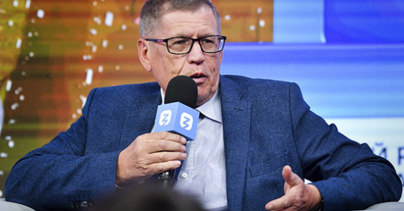 1 Tong Bien Tap Bao Nga Than Can Voi Ong Putin Dot Tu