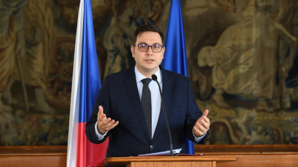 1 Cong Hoa Sec Muon Co Mot Toa An Dac Biet Ve Viec Phat Hien Ra Cac Thi The O Izyum