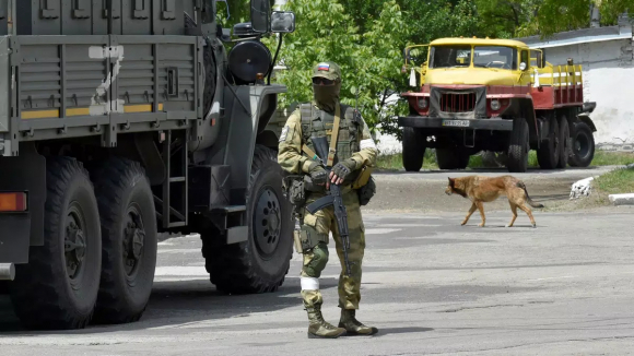 1 Thay Vi Phan Cong Nga Dang Tien Hanh Cac Hoat Dong Vo Nghia
