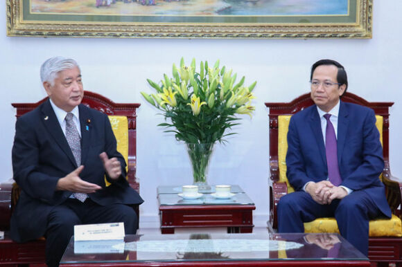 1 Lao Dong Viet Nam Tai Nhat Chiu 2 Loai Thue Nhieu Hon Lao Dong Cac Nuoc Khac