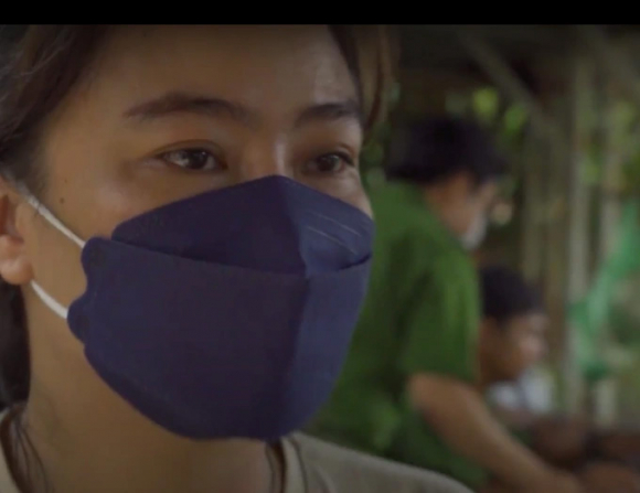 1 Co Gai Chay Khoi Casino Campuchia Khoc Nghen Chung Toi Lua Dao