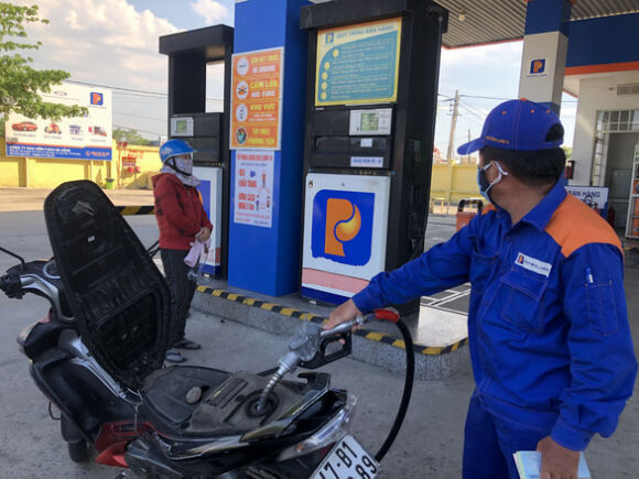 1 De Xuat Giam 50 Thue Tieu Thu Dac Biet Voi Xang Va 50 Thue Gia Tri Gia Tang Voi Xang Dau