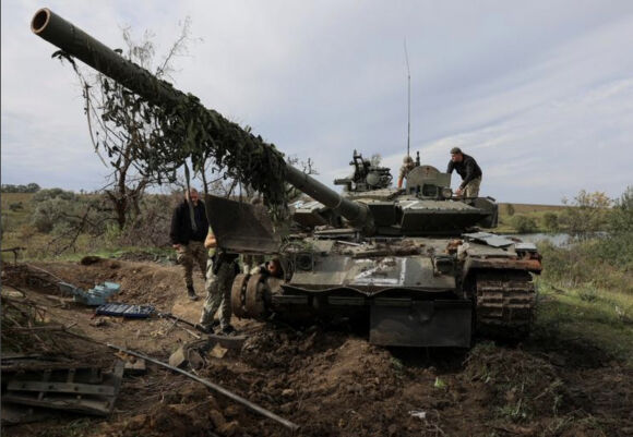 3 Hinh Anh Ukraine Thu Giu Nhieu Xe Tang Nga Bo Lai