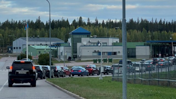 4 Dan Nga Tiep Tuc Phan Doi Lenh Dong Vien Putin Ky Sac Lenh Phat Nang Neu Dao Ngu