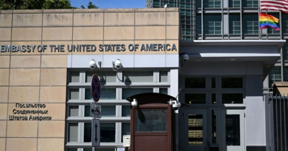 1 Cong Dan My Duoc Khuyen Cao Roi Khoi Nga Ngay Lap Tuc