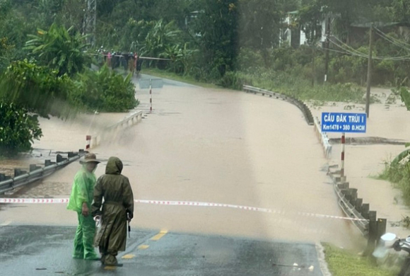 1 Quoc Lo 14 Bi Nuoc Lu Chia Cat