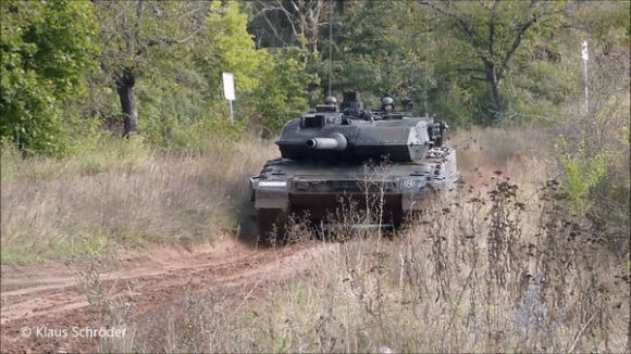 2 Leopard 2a7 Dinh Cao Che Tao Xe Tang Cua Nguoi Duc