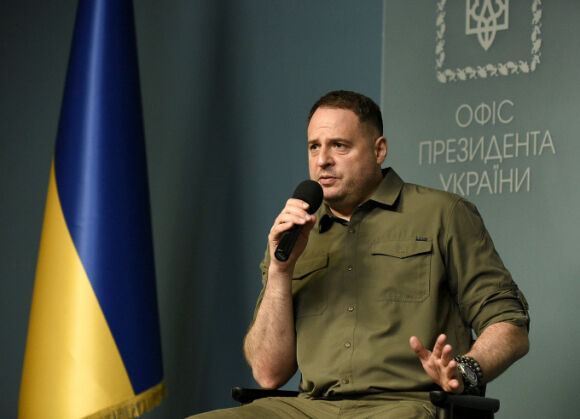 1 Ukraine Keu Goi Dua Nga Vao Dien Nuoc Tai Tro Khung Bo