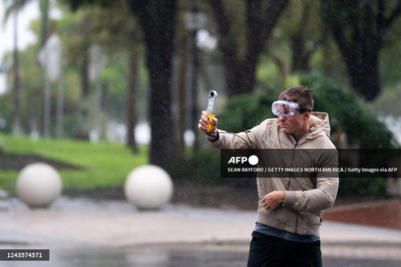 3 Bao Ian Tan Pha Bang Florida Cua My