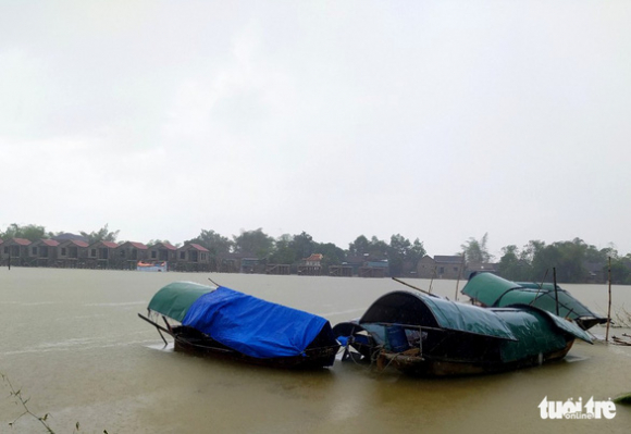 3 Loc Xoay Lam Nha Dan Toc Mai Nuoc Lu Chia Cat Nhieu Ho Dan Ha Tinh