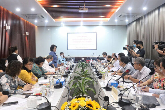 1 Benh Vien Cho Ray Khong Co Nguon Tai Dau Tu Bac Si Phai Ganh Nhieu Viec