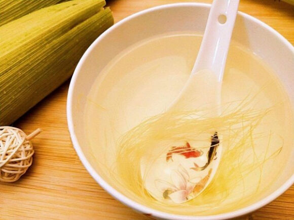 Bỏ thứ này vào nước nóng và uống mỗi sáng, cơ thể giải độc, da sáng mịn mê