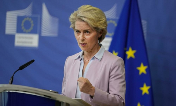 1 Nhieu Nuoc Len An Nga Sap Nhap 4 Tinh Ukraine