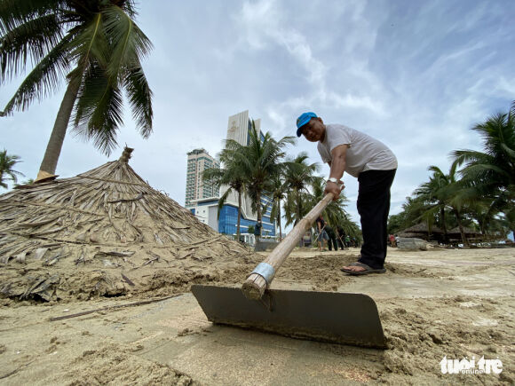 3 Dan Da Nang Keo Ra Bien Don Cat Lap Beo Dat Sau Bao