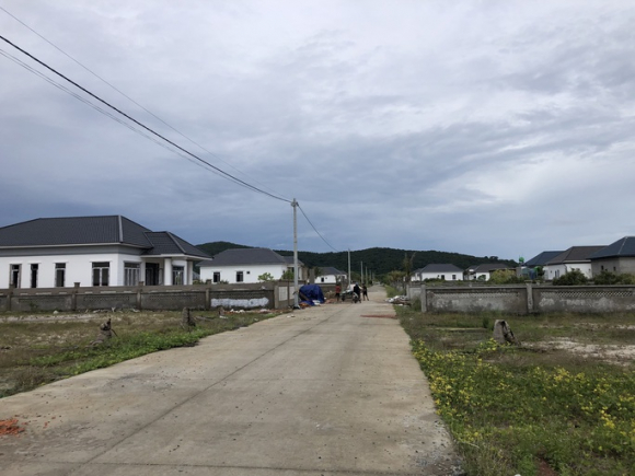 1 Nong Tien Hanh Thao Do 79 Biet Thu Vo Chu O Phu Quoc