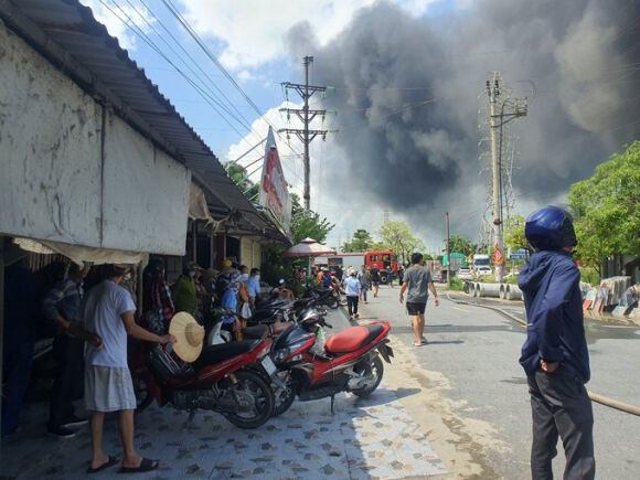 2 Chay Lon Tong Kho Hang O Hai Phong