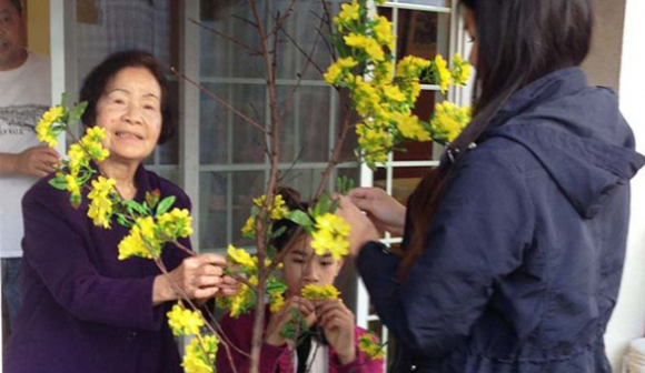 1 Bang California Cong Nhan Tet Am Lich La Ngay Le