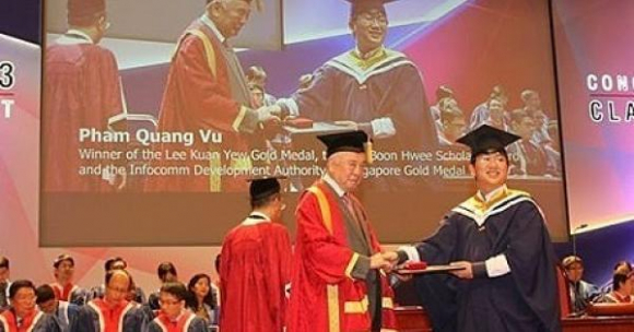 1 Nhung Nguoi Viet Chon Khong Ve Nuoc Lam Viec