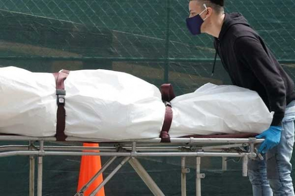 1 Chet Sau Khi Vung Vay Trong Tui Thi The Tren Duong Toi Nha Xac