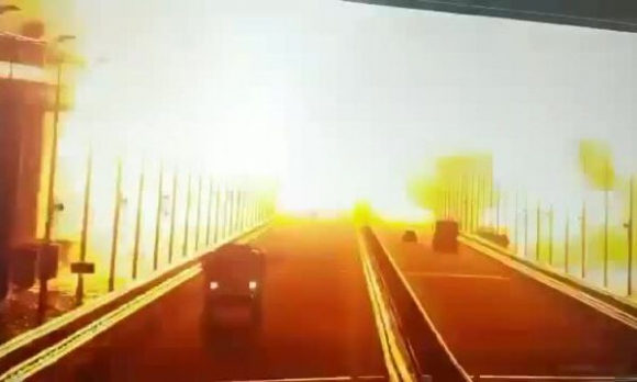 3 Quan Chuc Ukraine Noi Cau Crimea La Khoi Dau