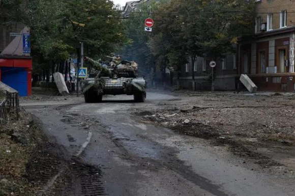 2 Tong Thong Ukraine Tiet Lo Ve Chao Lua O Mat Tran Mien Dong