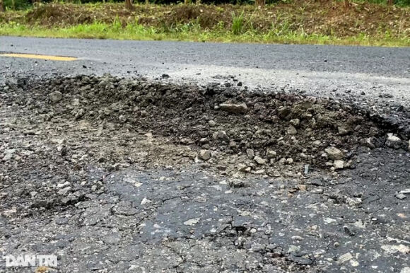 3 Quoc Lo Doc Bien Gioi Hu Hong Va Viu Chang Chit