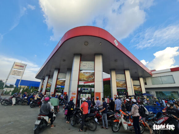 5 Dam Mua Ca Tieng Di 5km Toi Ba Cay Xang Moi Do Duoc Xang