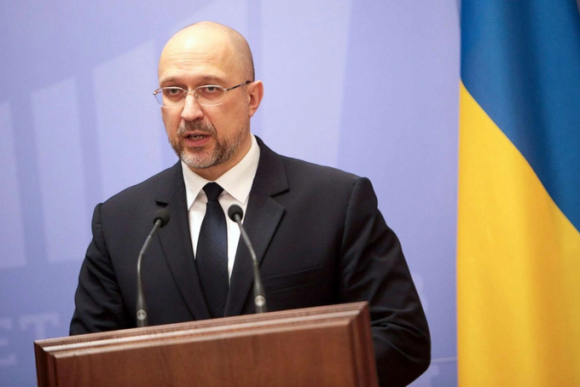1 Thu Tuong Ukraine Keu Goi Nguoi Dan Tich Nen Den Pin