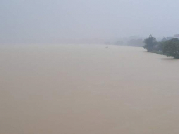 12 Lu Bua Vay Nhieu Tuyen Duong Tp Hue Ngap Sau Di Doi Dan Vung Nguy Hiem