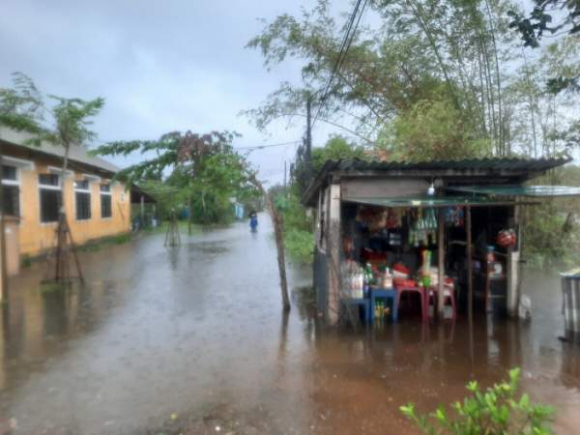 6 Lu Bua Vay Nhieu Tuyen Duong Tp Hue Ngap Sau Di Doi Dan Vung Nguy Hiem