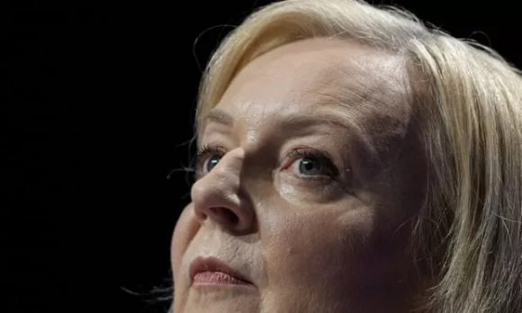 1 Moi Nham Chuc Ghe Cua Thu Tuong Anh Liz Truss Lung Lay