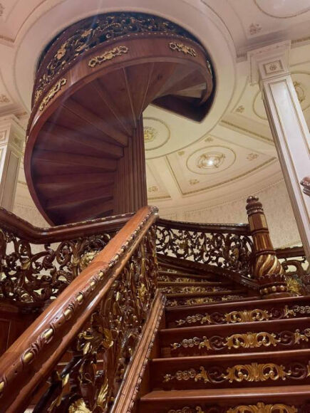 7 Choang Vang Voi Noi That Dat Vang Trong Can Biet Thu 300 Ty Ngay Trung Tam Ha Noi