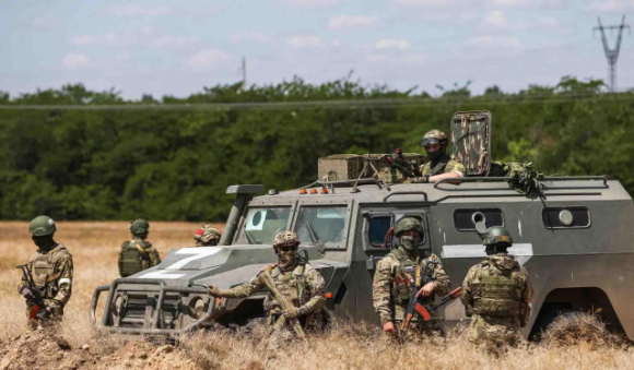 1 Ukraine Noi Nga Dieu Them Quan Toi Kherson De Chan Da Phan Cong
