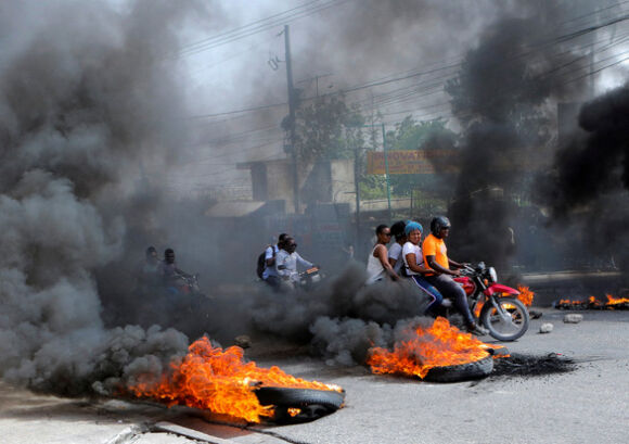 1 Nhat Ban Dong Cua Dai Su Quan Keu Goi Cong Dan Khong Den Haiti Vi Bat Ky Ly Do Gi