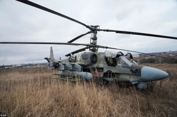 1 Anh Noi 25 So Truc Thang Tan Cong Ca Sau Cua Nga Bi Ban Ha O Ukraine