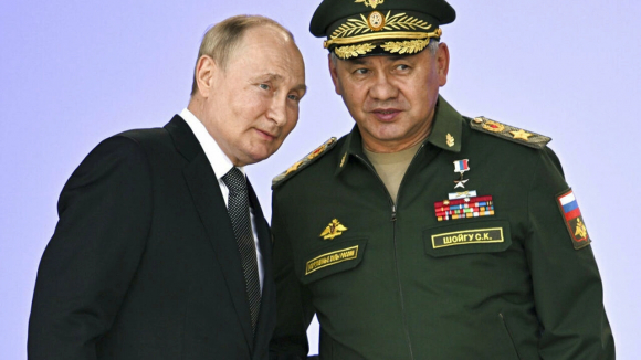 1 Bom Ban Trong Tay Ukraina Vu Khi Tuyen Truyen Moi Cua Nga Trong Cuoc Chien