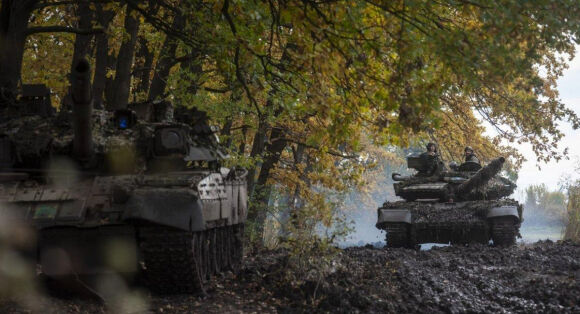 1 Xe Tang Ba Lan Giup Ukraine Giu Vung Bakhmut Truoc Suc Tan Cong Du Doi Cua Nga