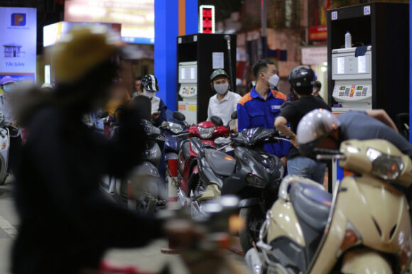 1 Opec Cat Giam 2 Trieu Thung Daungay Nguon Cung Xang Dau Cuoi Nam Rat Kho Khan